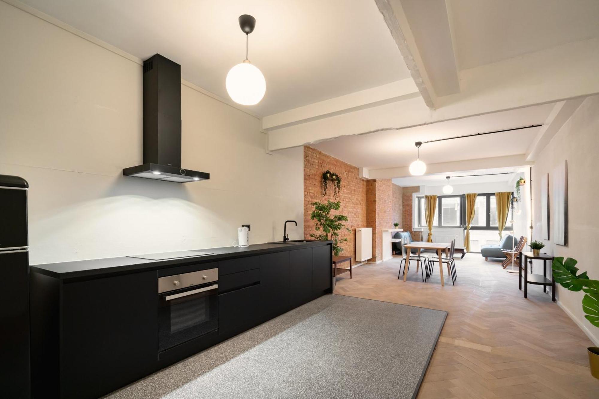 Charming And Spacious Apartments In The Heart Of 安特卫普 外观 照片