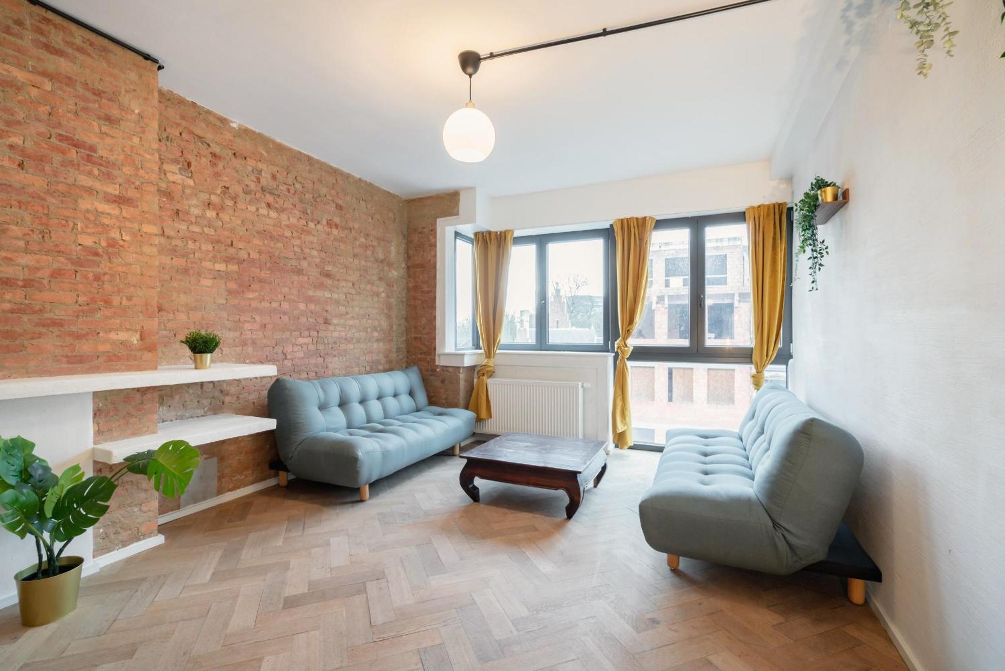 Charming And Spacious Apartments In The Heart Of 安特卫普 外观 照片