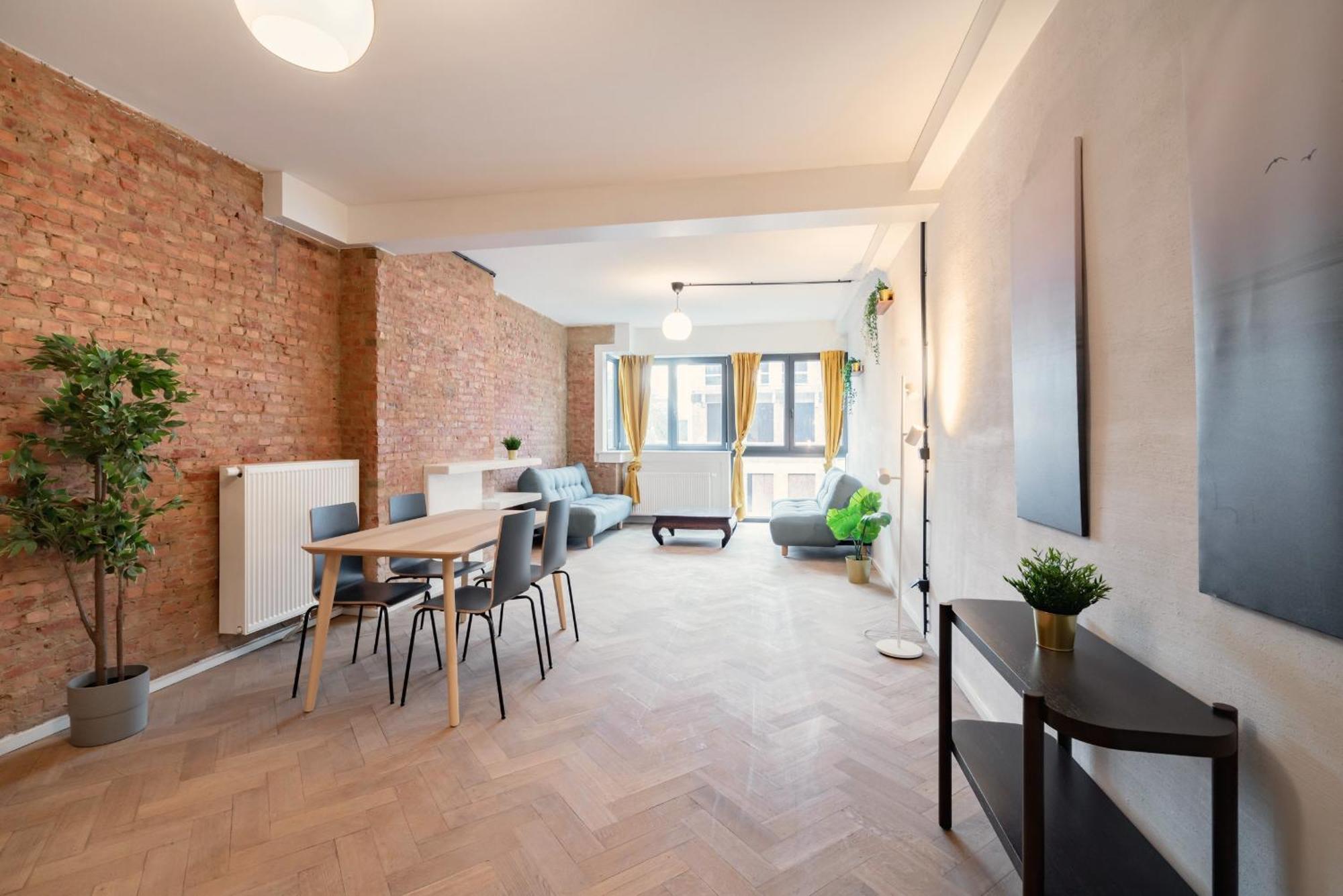 Charming And Spacious Apartments In The Heart Of 安特卫普 外观 照片