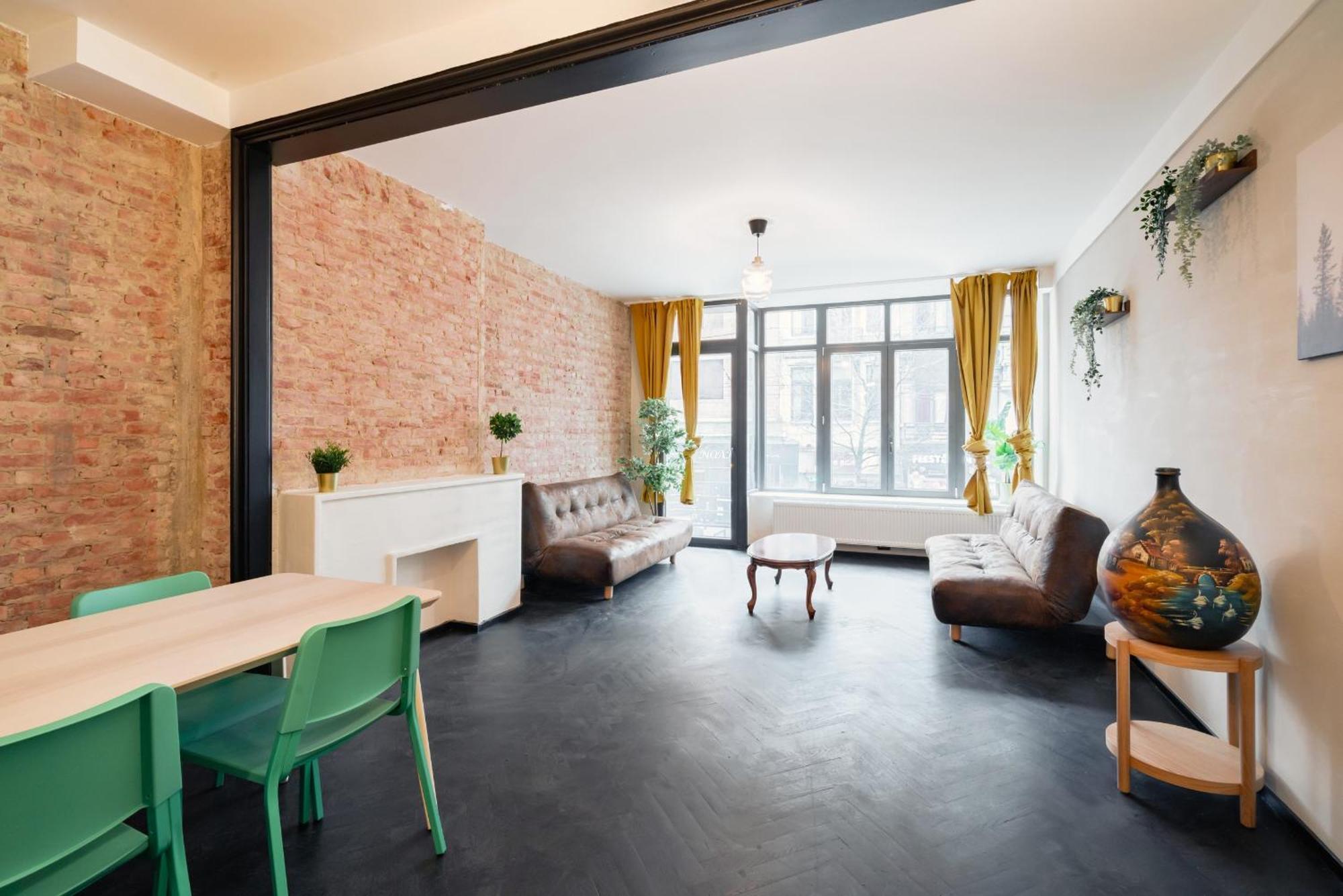 Charming And Spacious Apartments In The Heart Of 安特卫普 外观 照片