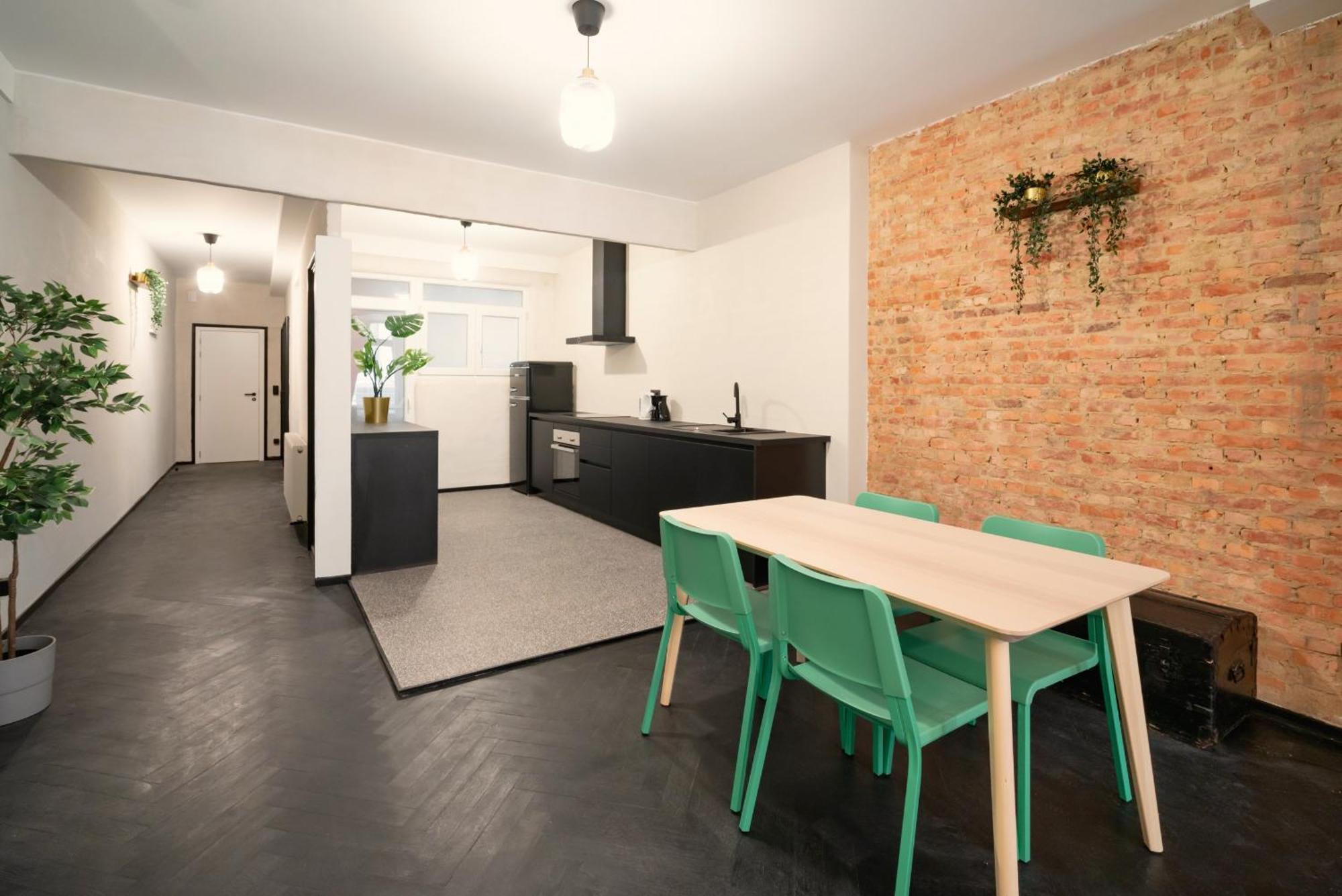 Charming And Spacious Apartments In The Heart Of 安特卫普 外观 照片